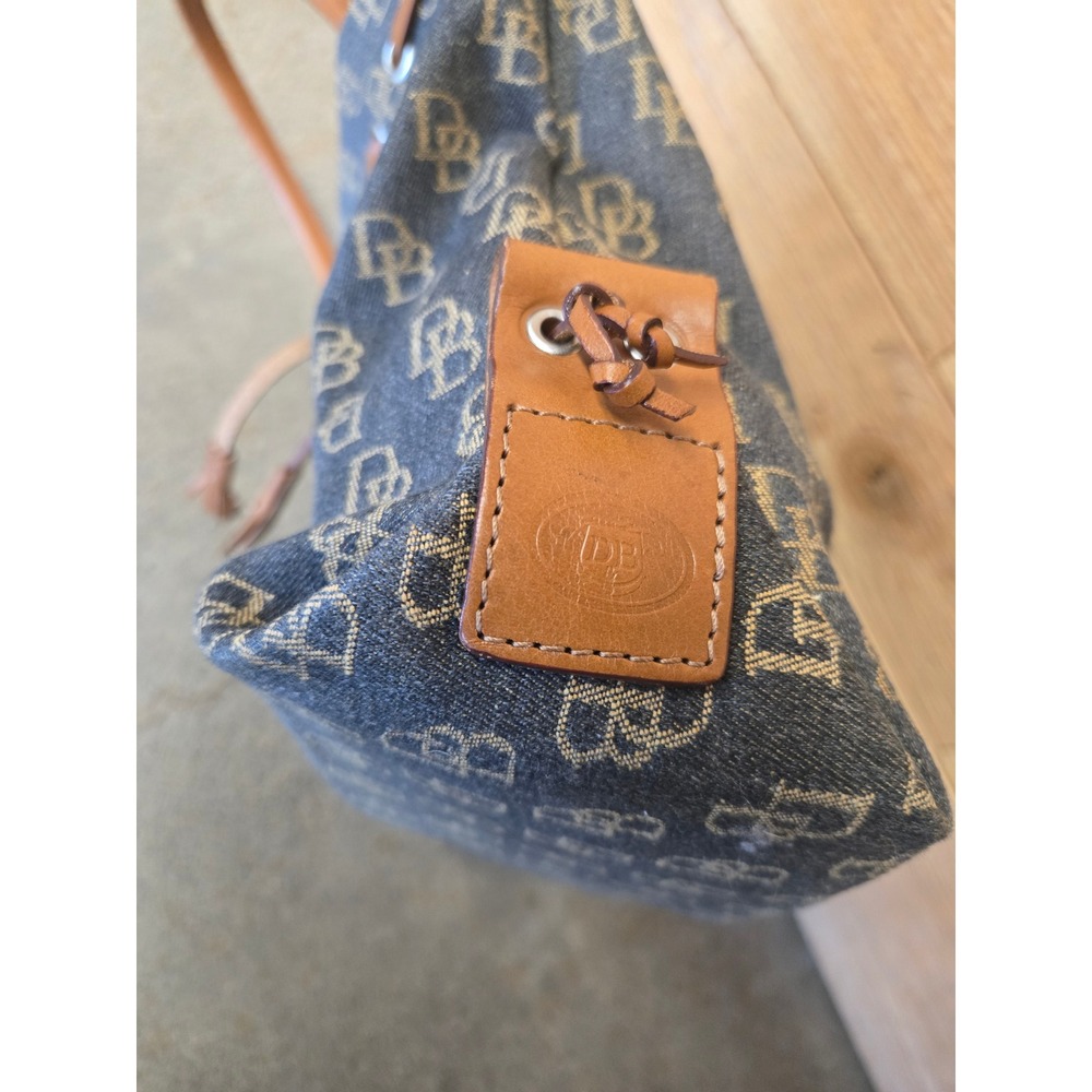 Dooney & Bourke Monogram Denim Canvas Leather Tassel Drawstring Tote Bag OS - Picture 9 of 9